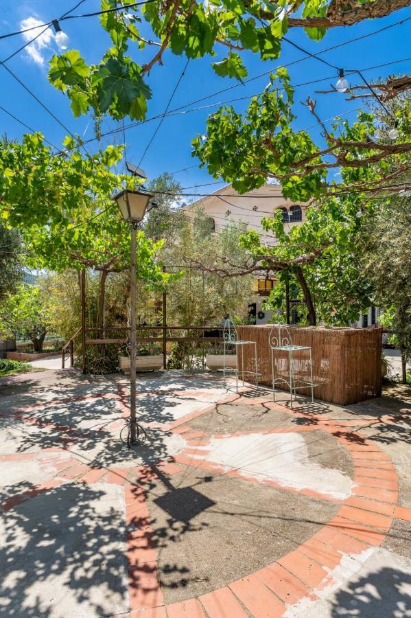 El Cortijo De Granada Villa Gojar Bagian luar foto